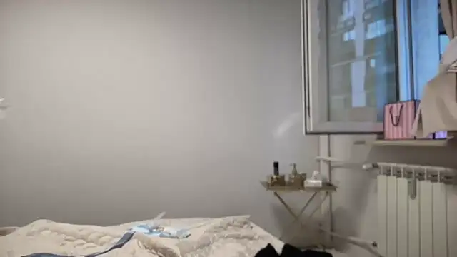 brithneysquirt online show from September 15, 4:40 pm