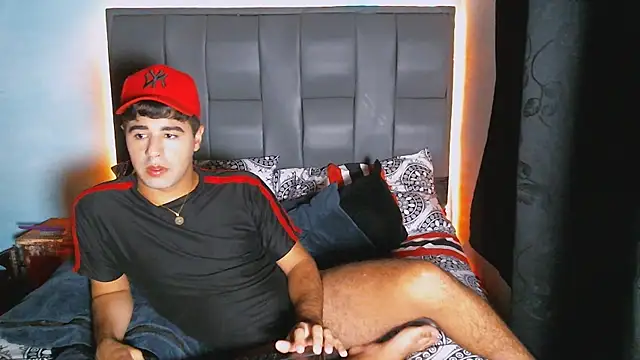 beautiful james online show from December 21, 3:14 am