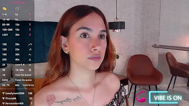 AdeleAndersonn online show from November 28, 7:49 pm