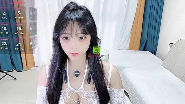 808dass online show from March 28, 9:09 am