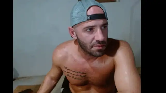 Snapshot of TheNakedPreacher chatting on December 15, 3:09 pm TheNakedPreacher online show from December 15, 3:09 pm