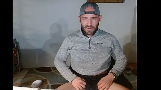 Snapshot of TheNakedPreacher chatting on January 8, 9:21 am TheNakedPreacher online show from January 8, 9:21 am