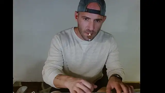 Snapshot of TheNakedPreacher chatting on January 12, 12:44 pm TheNakedPreacher online show from January 12, 12:44 pm