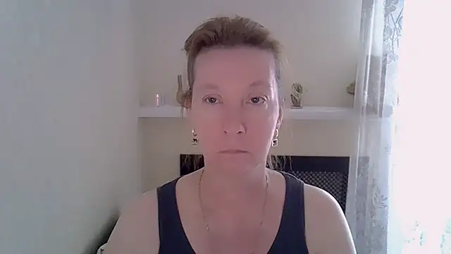 Snapshot of Madaamtang chatting on June 17, 1:34 pm Madaamtang online show from June 17, 1:34 pm