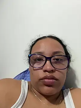 Snapshot of angela_angels_ chatting on February 9, 4:50 pm angela angels online show from February 9, 4:50 pm