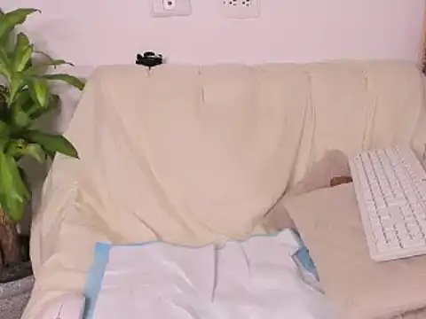 lulu rrussell online show from January 22, 6:52 am