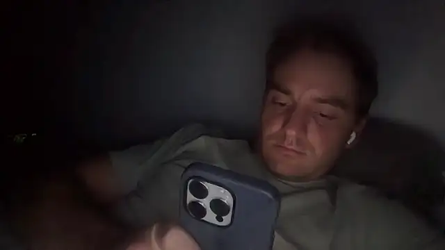 Snapshot of lokii chatting on December 20, 6:53 am lokii online show from December 20, 6:53 am