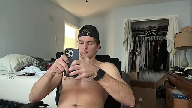 Snapshot of lokii chatting on February 9, 3:38 pm lokii online show from February 9, 3:38 pm