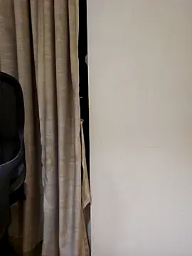 Tanisha789 online show from February 7, 8:45 pm