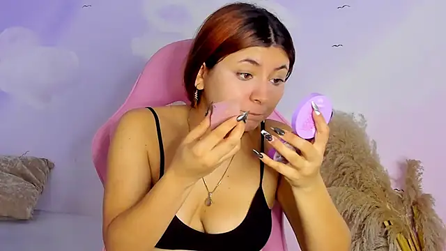 carolayrosse online show from March 14, 3:04 am