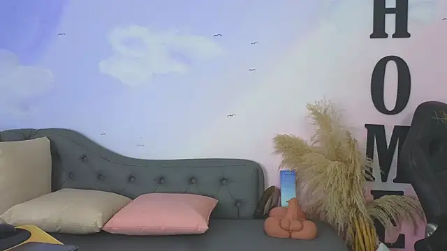 carolayrosse online show from December 17, 5:02 am