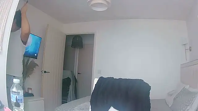 Snapshot of vanilla_chocolate23 chatting on March 24, 11:48 am vanilla chocolate23 online show from March 24, 11:48 am