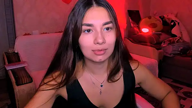 Swee Alicee online show from July 31, 2:27 pm