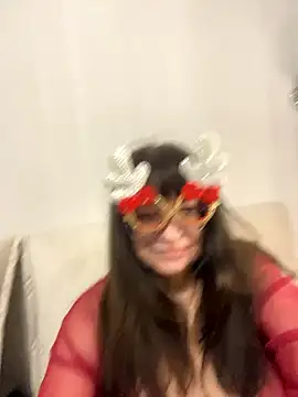 ZaraFay online show from January 11, 4:45 pm