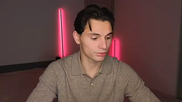 Snapshot of denlover1 chatting on January 17, 4:33 pm denlover1 online show from January 17, 4:33 pm