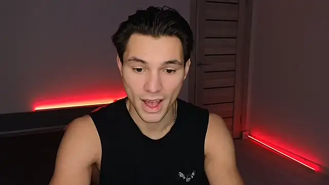 Snapshot of denlover1 chatting on February 7, 8:29 am denlover1 online show from February 7, 8:29 am