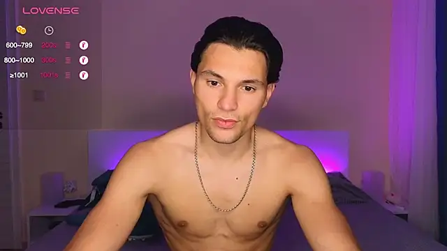 denlover1 online show from April 30, 11:05 am