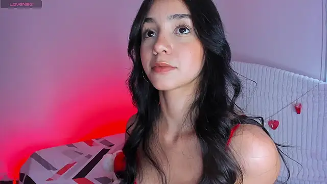 Snapshot of PettyCloeh chatting on February 14, 9:43 pm PettyCloeh online show from February 14, 9:43 pm