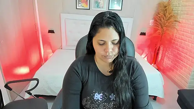 Snapshot of dulce__love69 chatting on September 11, 1:39 am dulce love69 online show from September 11, 1:39 am