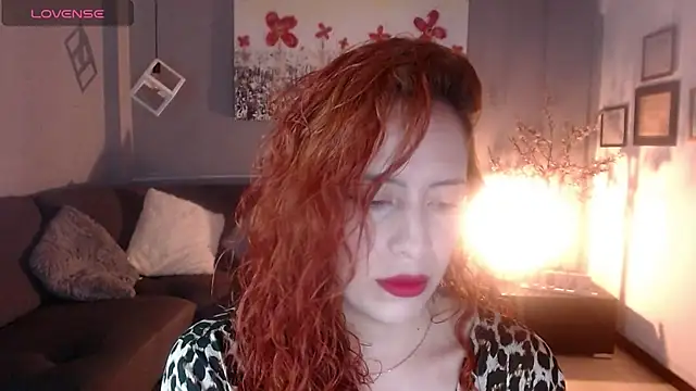 sahra taylor  online show from March 13, 2:33 pm