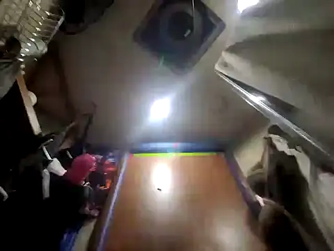 Snapshot of SweetVegasTits chatting on October 11, 10:14 am SweetVegasTits online show from October 11, 10:14 am