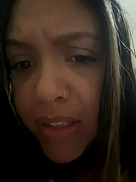 Snapshot of flowerousy chatting on September 10, 11:43 am flowerousy online show from September 10, 11:43 am