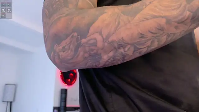 tony muscle online show from November 3, 10:10 pm