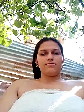 girl milk1 online show from February 16, 7:49 pm