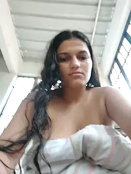 girl milk1 online show from February 25, 9:57 pm