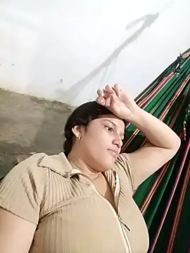 girl milk1 online show from September 30, 11:32 pm