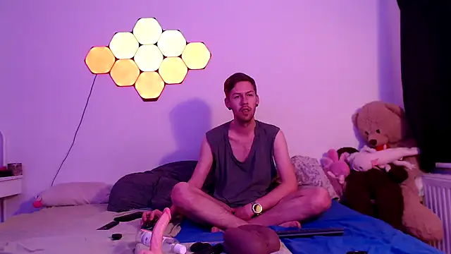 Snapshot of jonny-bisexual chatting on December 2, 8:37 pm jonny-bisexual online show from December 2, 8:37 pm