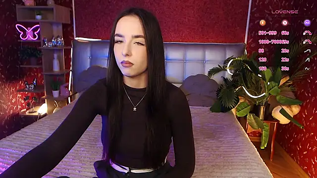 AuroraAksnesss online show from February 2, 2:34 pm