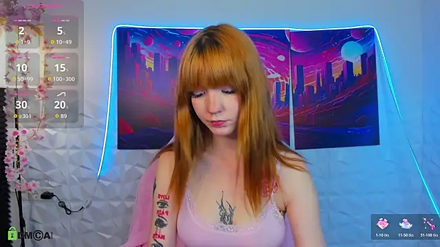 Linablueeyed online show from October 31, 9:54 am