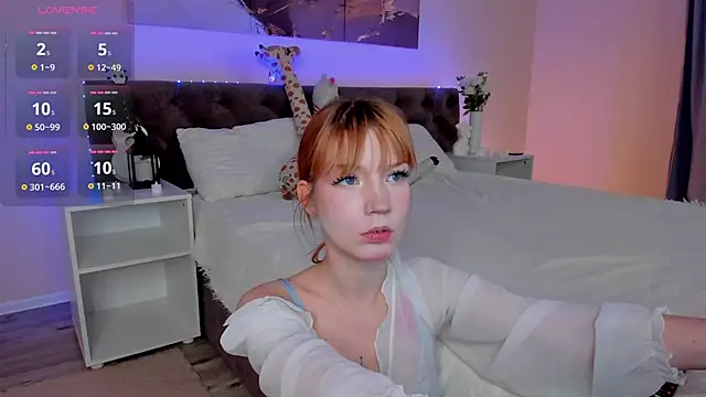 Linablueeyed online show from November 15, 9:17 am