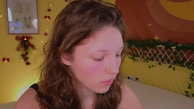 cherry lea online show from January 6, 7:06 pm