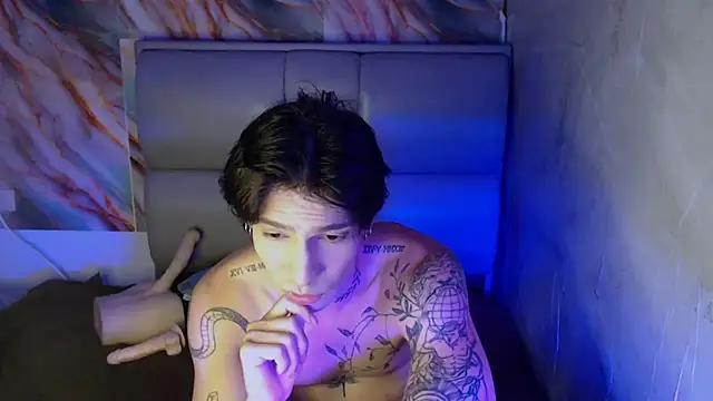 Apolo Hidalgo01 online show from October 1, 8:04 pm