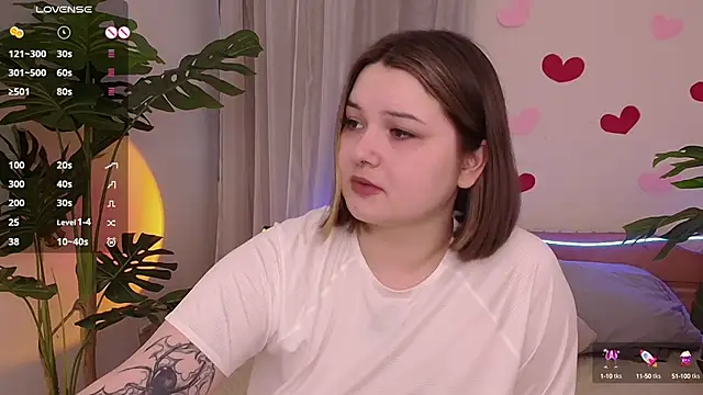 Alice Walters online show from February 4, 3:36 pm