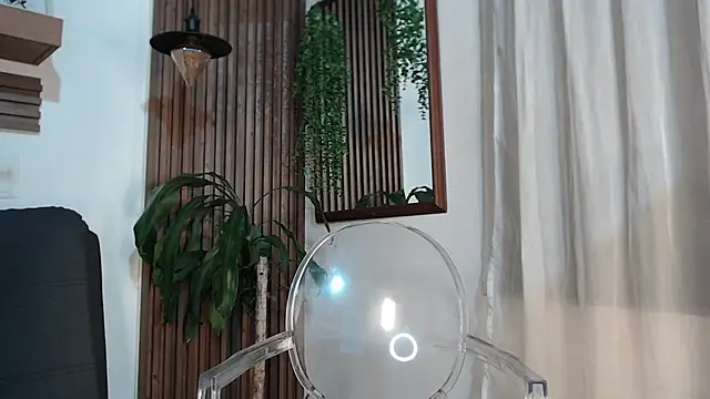 rihannagil online show from February 25, 4:11 am