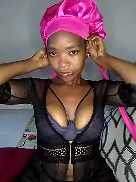 NunuBerry16 online show from March 10, 3:30 pm