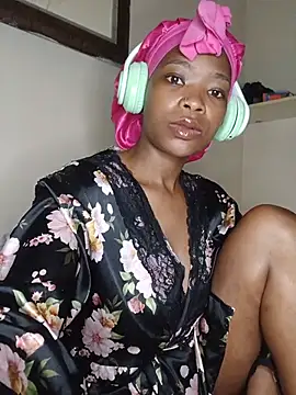 NunuBerry16 online show from July 16, 10:38 pm