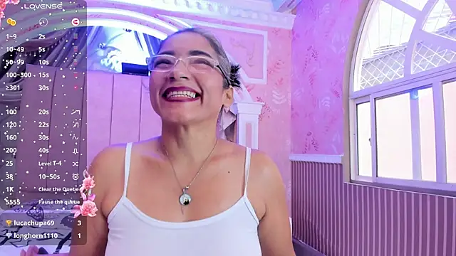 Snapshot of mature_bigass__ chatting on January 27, 6:20 pm mature bigass online show from January 27, 6:20 pm