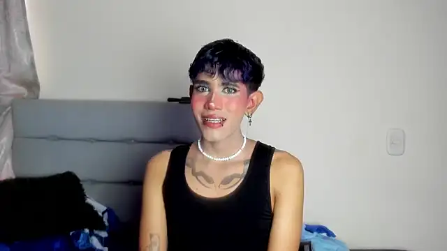 andrew uwu  online show from December 21, 8:38 pm