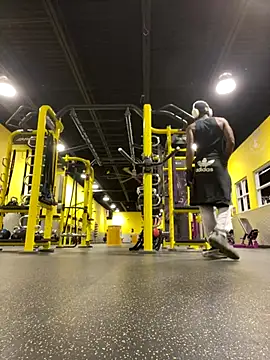 prettyrichie online show from November 3, 2:02 am