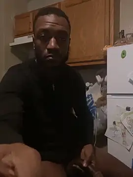 prettyrichie online show from November 27, 5:37 pm