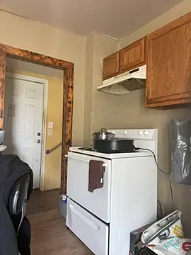 prettyrichie online show from March 16, 4:11 pm