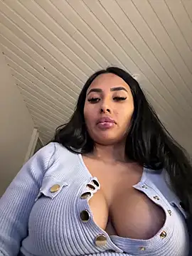 Anily Lovely online show from February 9, 10:54 pm