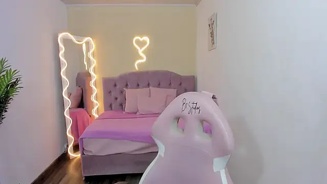 kendra tay online show from February 10, 3:03 am