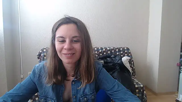 Alissa Joli online show from March 18, 11:41 am