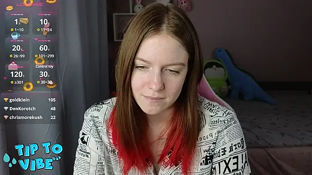 Snapshot of CassieJuice69 chatting on December 1, 9:37 pm CassieJuice69 online show from December 1, 9:37 pm