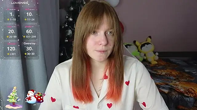 Snapshot of CassieJuice69 chatting on January 5, 3:55 pm CassieJuice69 online show from January 5, 3:55 pm